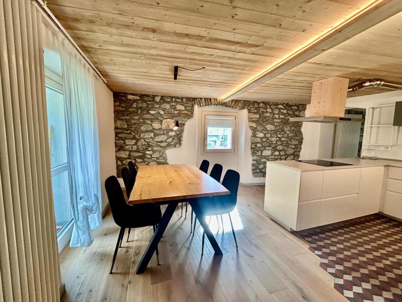 Aosta Holiday Apartments - Monte Zerbion Buitenkant foto